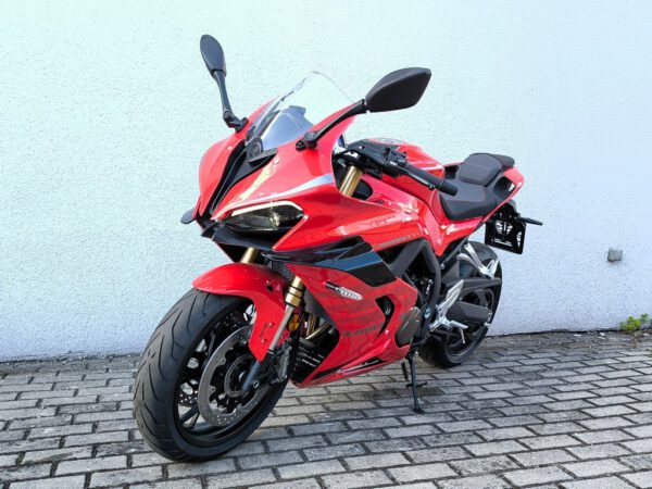 QJMotor SRK800 RR (SRK 800RR) - obrazek 16