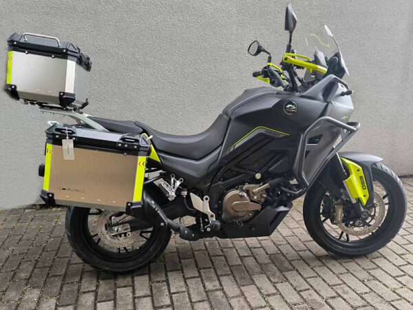 QJMotor SVT650 (SVT 650) - obrazek 11
